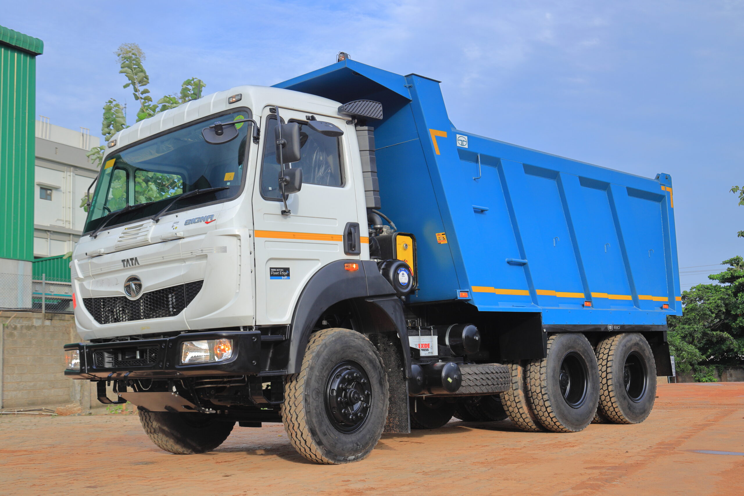 tata industrial truck photography | 3wings photography